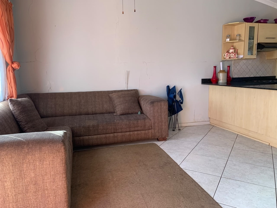 3 Bedroom Property for Sale in Pellsrus Eastern Cape